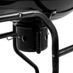 Barbecue à charbon, Ø 57 cm, comprenant une étagère de rangement et un lève-grille.
