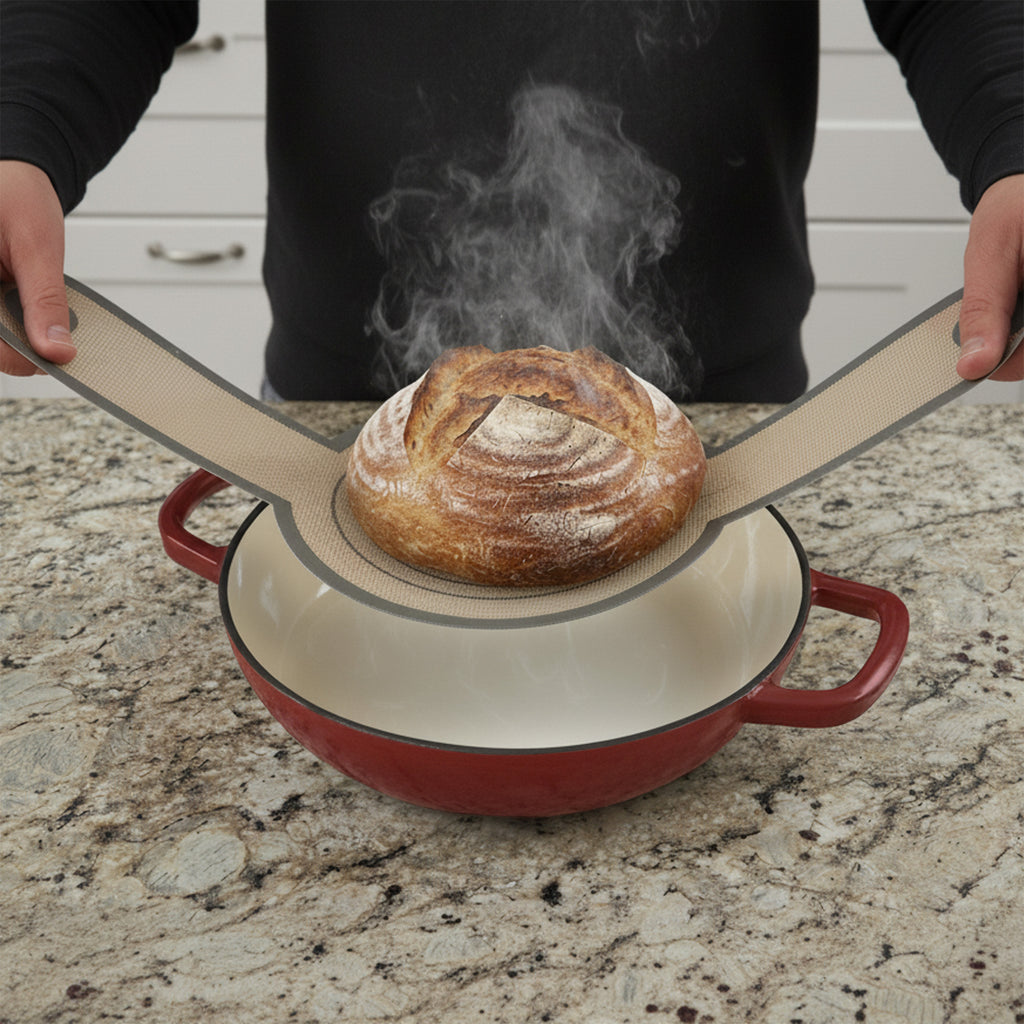 Ensemble pour pot à pain, 6,4 litres, en fonte émaillée, comprenant une anse à pain et un dessous de plat.