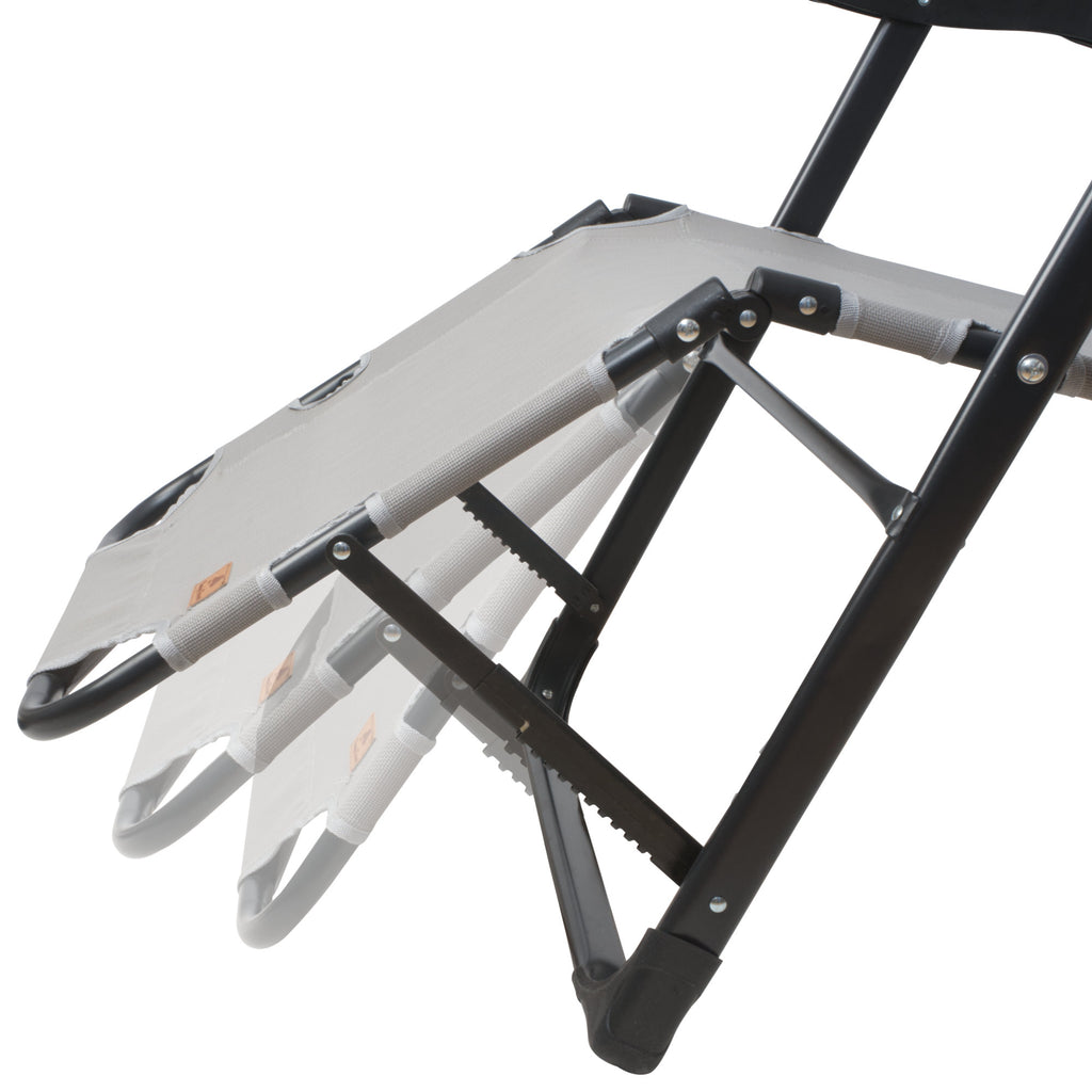 Chaise longue, comprenant un auvent et des rouleaux de massage pour les bras