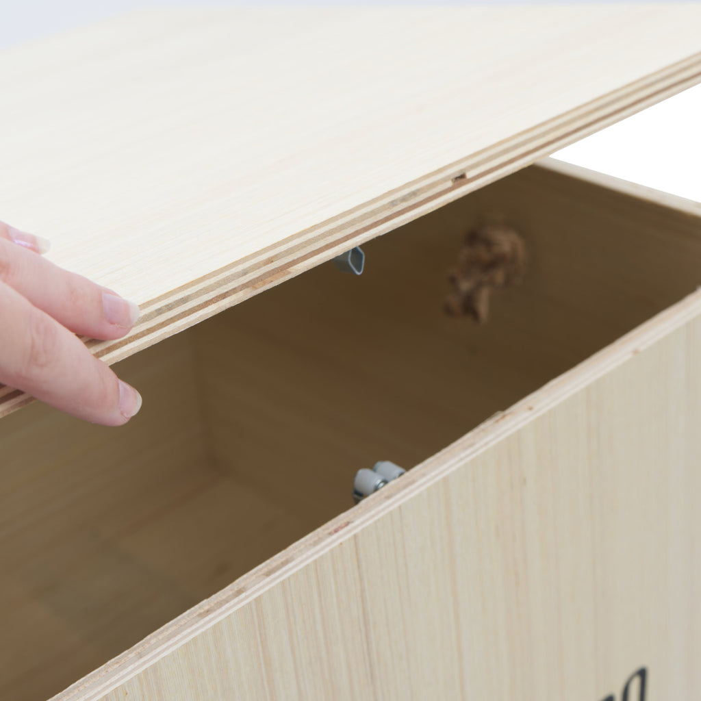 Dutch Oven, 6-piece set, cast iron, including wooden box