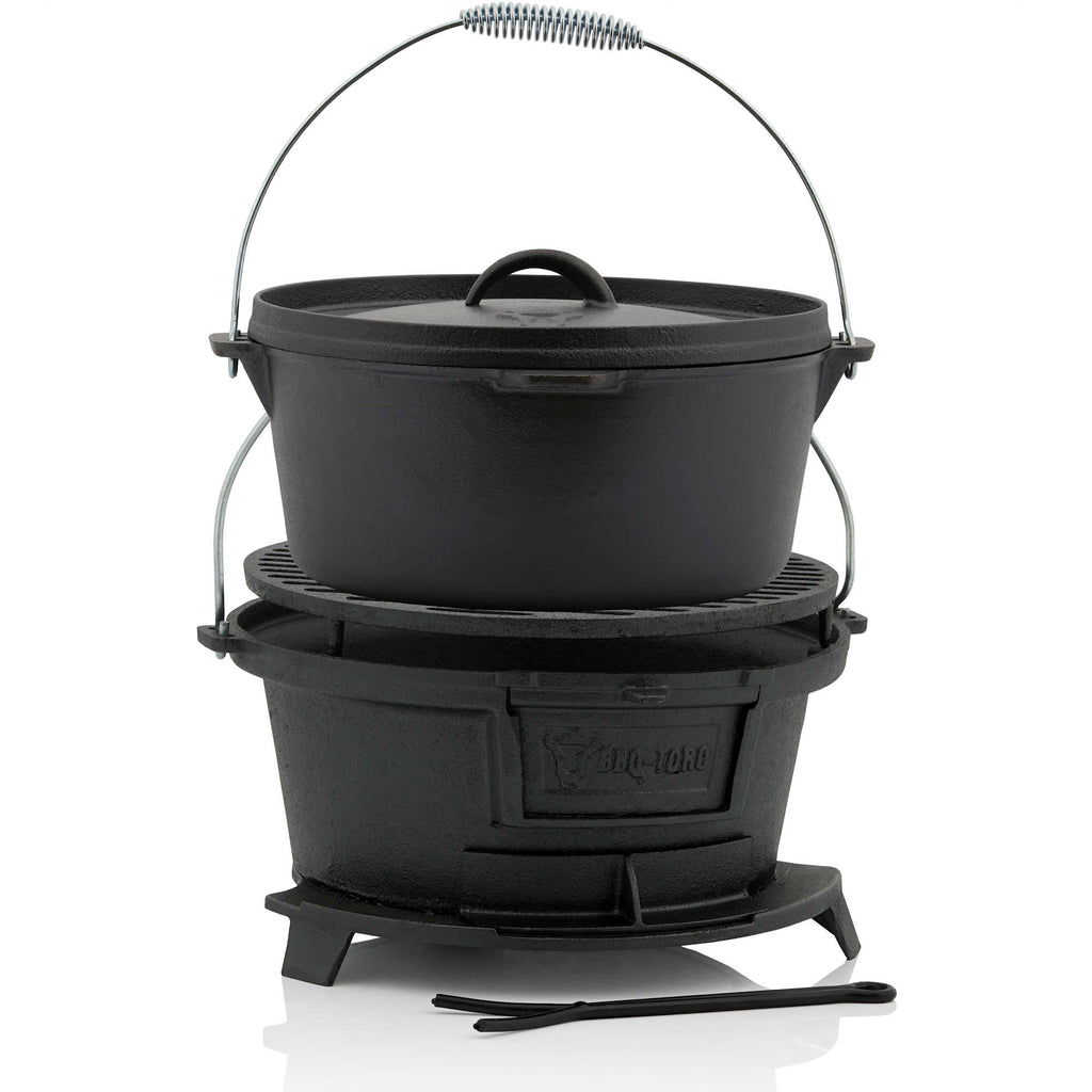 Kit de survie 6 pièces, comprenant une cocotte en fonte, une marmite à griller, une pierre à feu, un allume-feu et du charbon de bois.