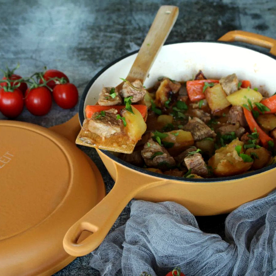 Casserole dish, 4.4 liters, orange, cast iron, enamelled