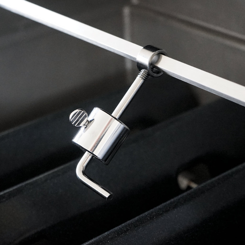 Contrepoids et palier pour broche à rôtisserie