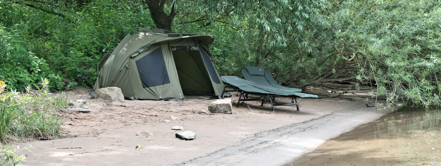 "Storm" fishing tent, 2-man carp tent