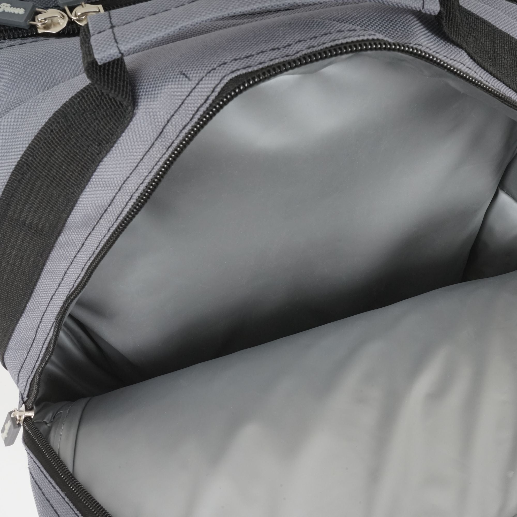 Picnic backpack, grey, 31 pieces, for 4 people