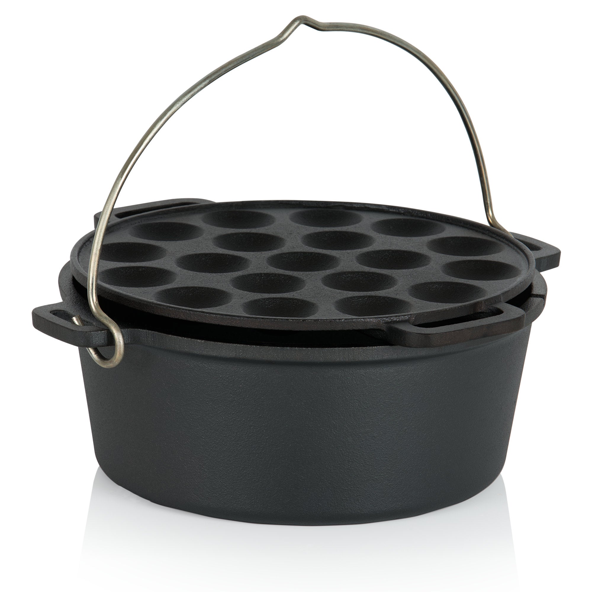 Dutch Oven Set, 19-piece, including wooden box