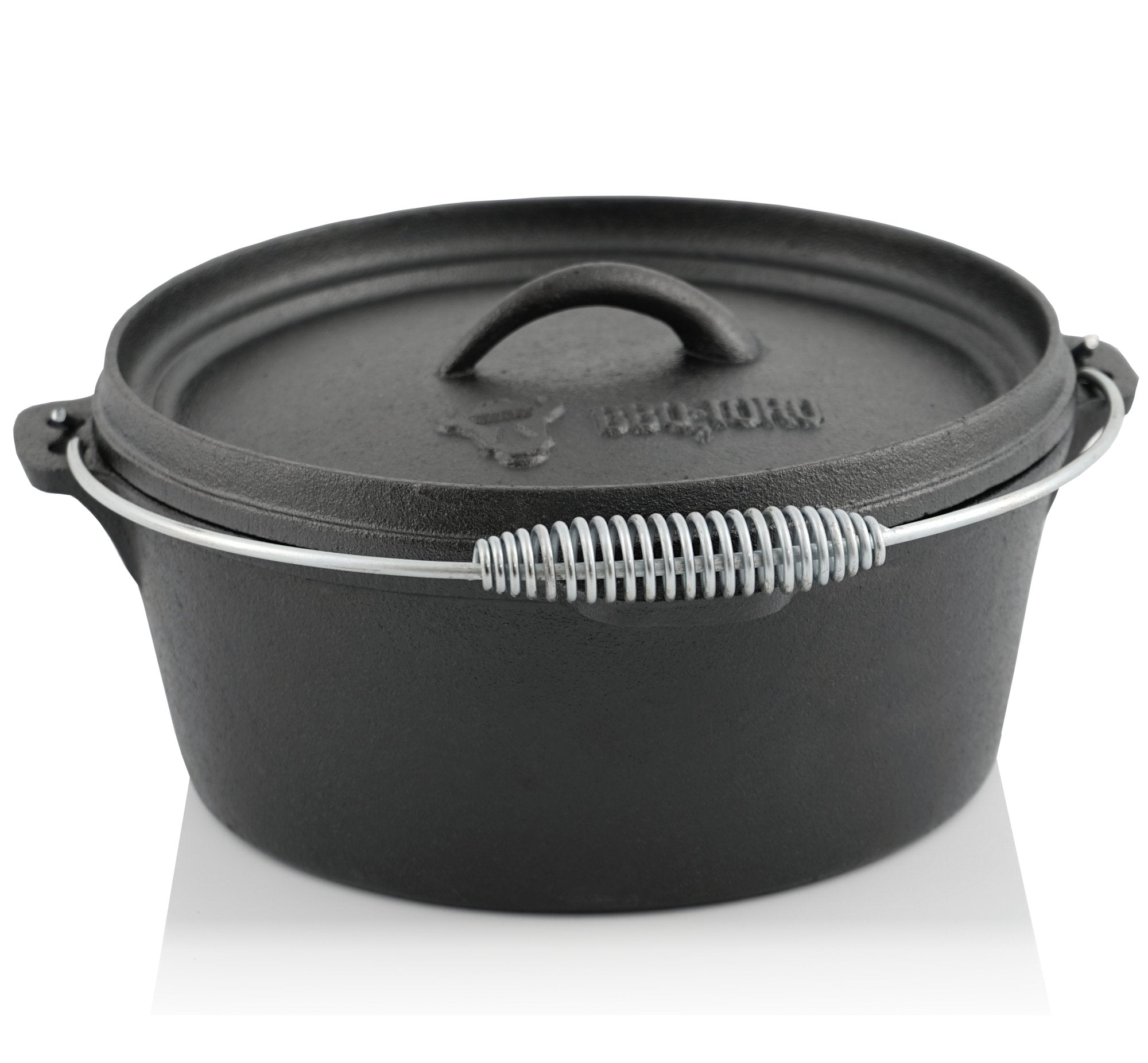 Dutch Oven, 7-piece set, cast iron, including wooden box