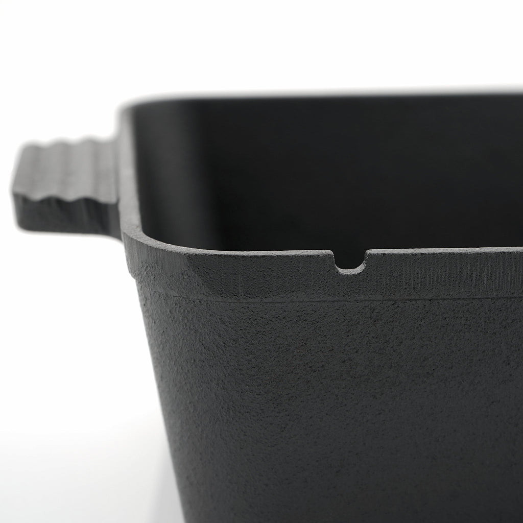 Dutch oven baking pot, 5.5 liters, cast iron