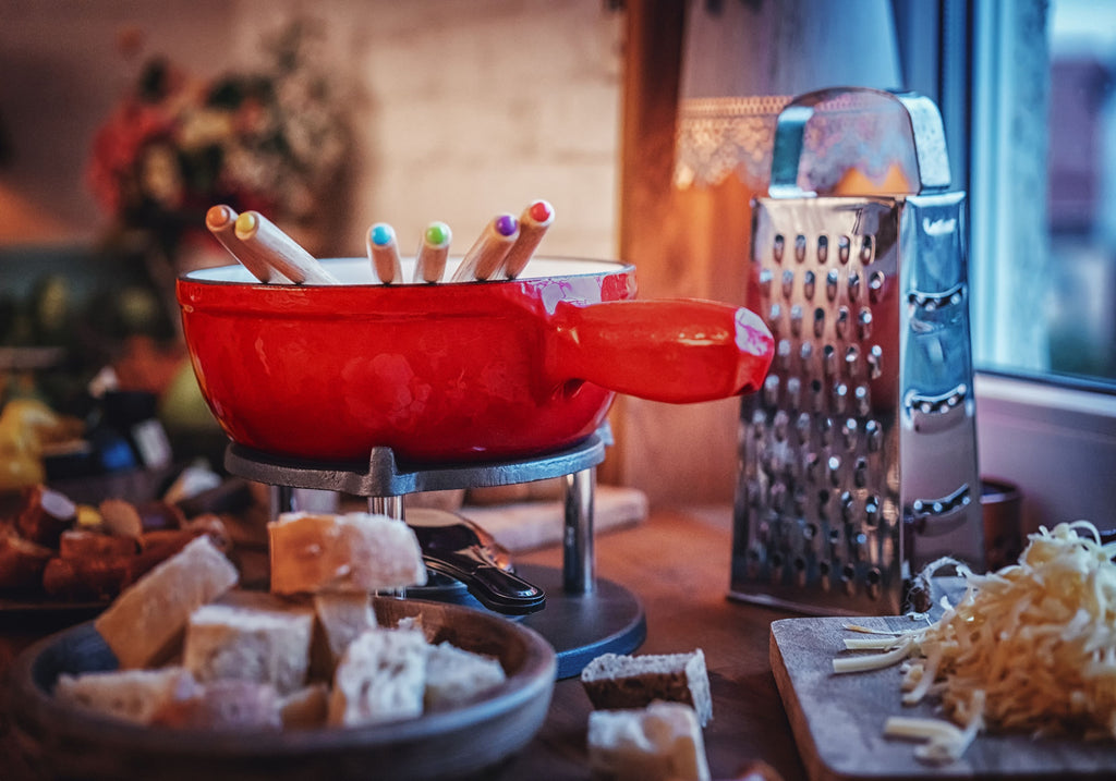 Fondue set, 9-piece, 2 liters, cast iron, for 6 people