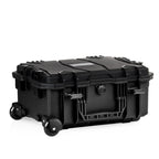 Valise de transport de 18 litres, comprenant un compartiment pour outils et des roues.