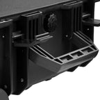Valise de transport de 18 litres, comprenant un compartiment pour outils et des roues.