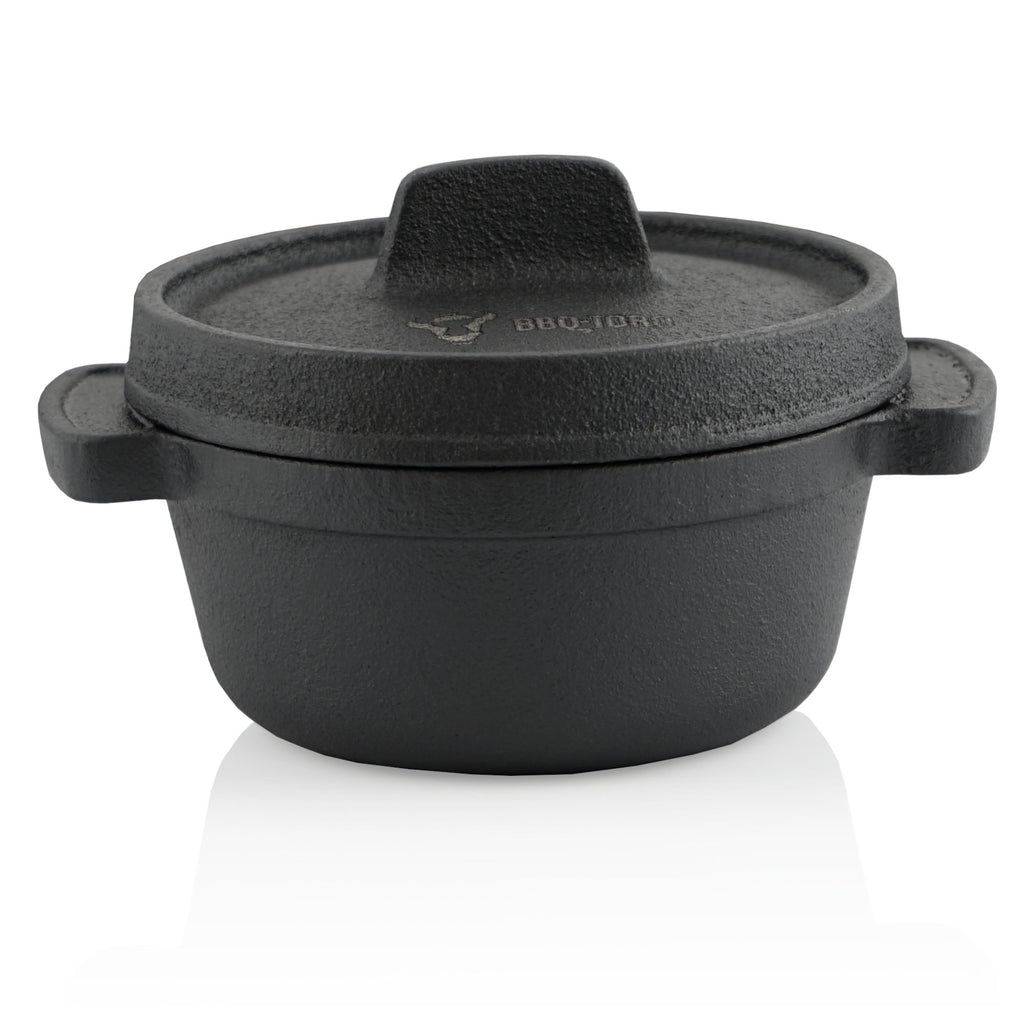 Dutch Oven Set, 19-piece, including wooden box