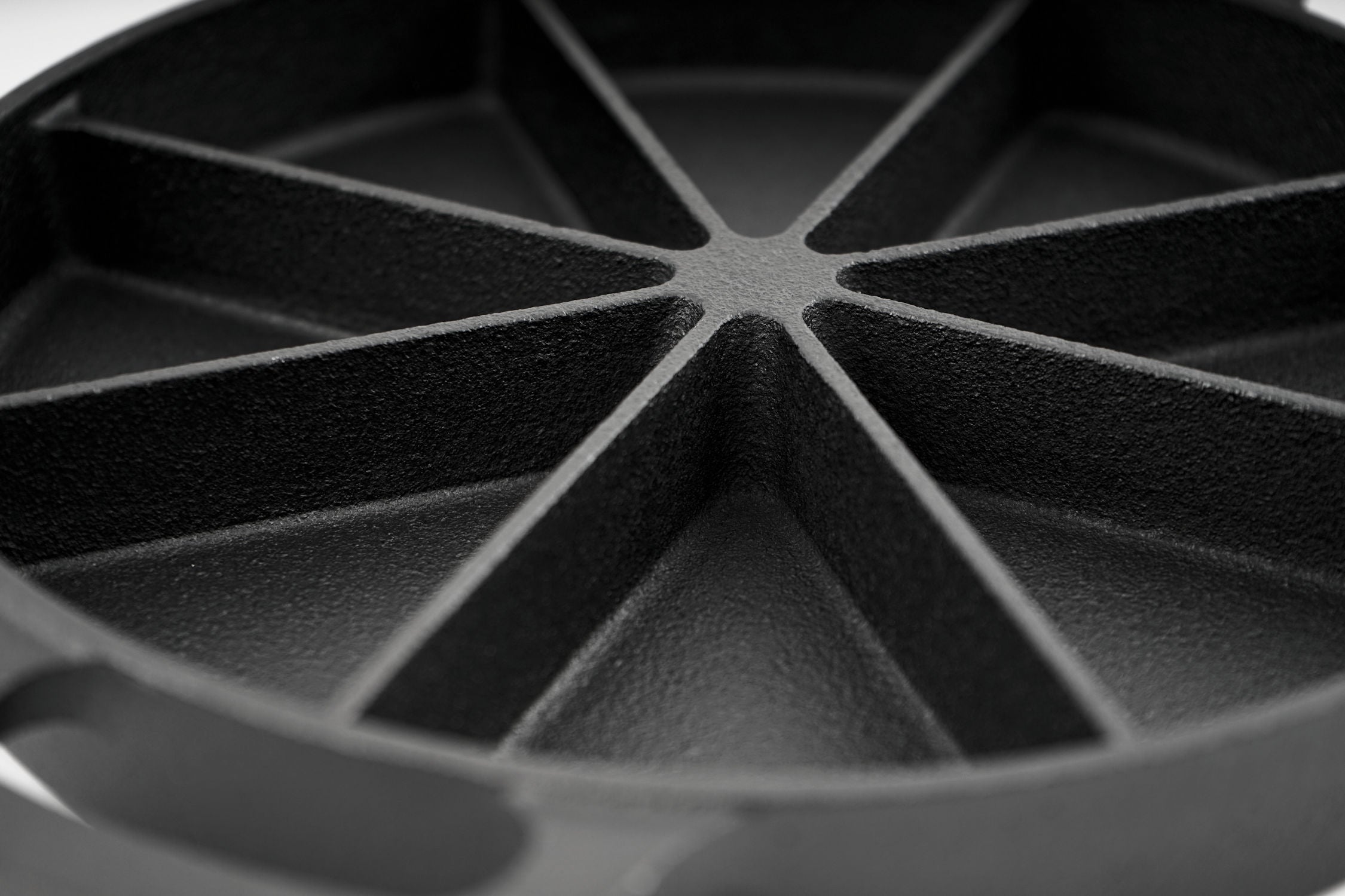 Maisbrotpfanne, Ø 21,5 cm, mit 8 Grillzonen