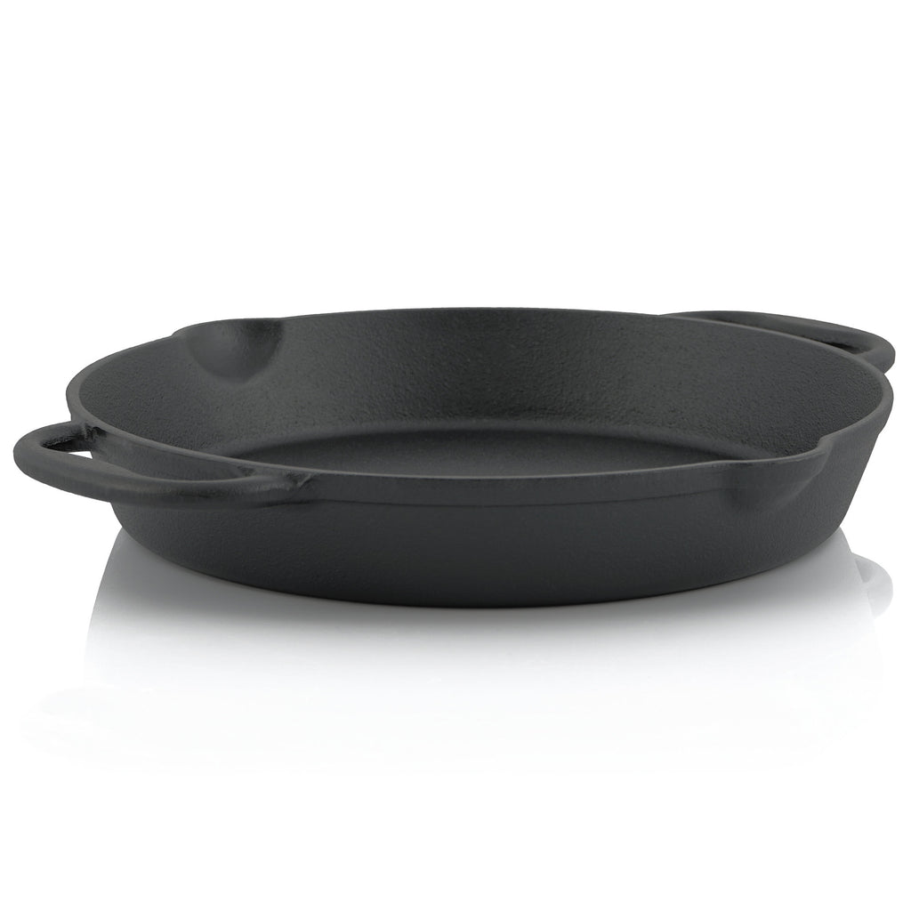 Grill pan, cast iron, with two handles, two spouts