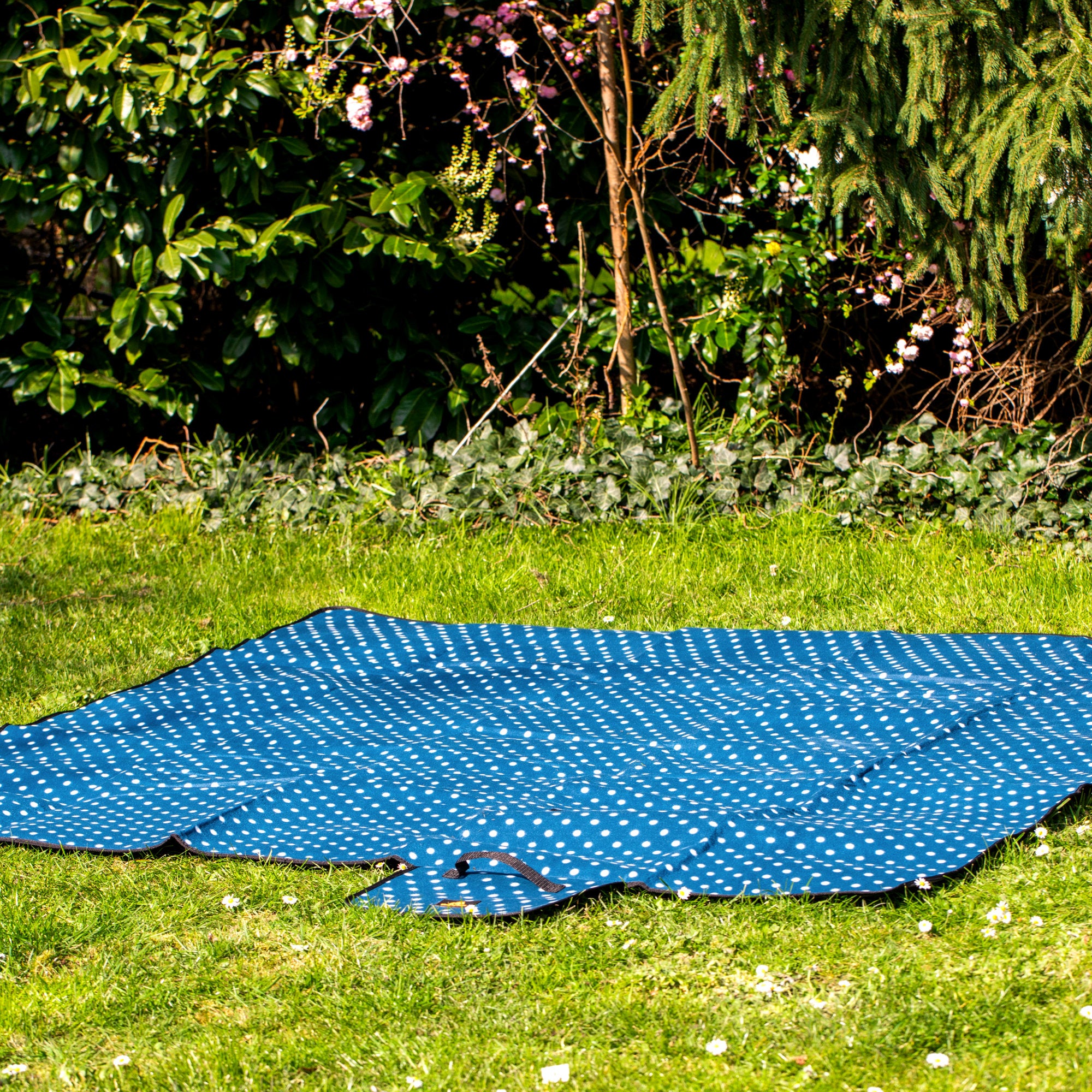 Picnic blanket, 200x200 cm, water-repellent