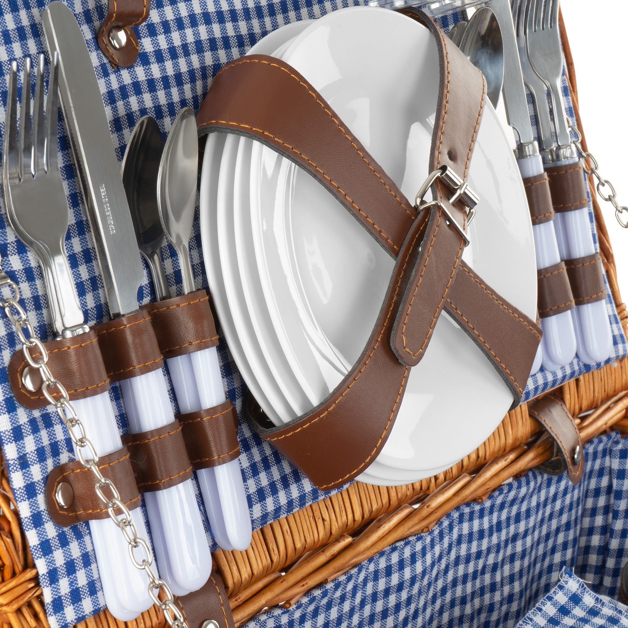 Panier de pique-nique comprenant un service de table de 29 pièces pour 4 personnes