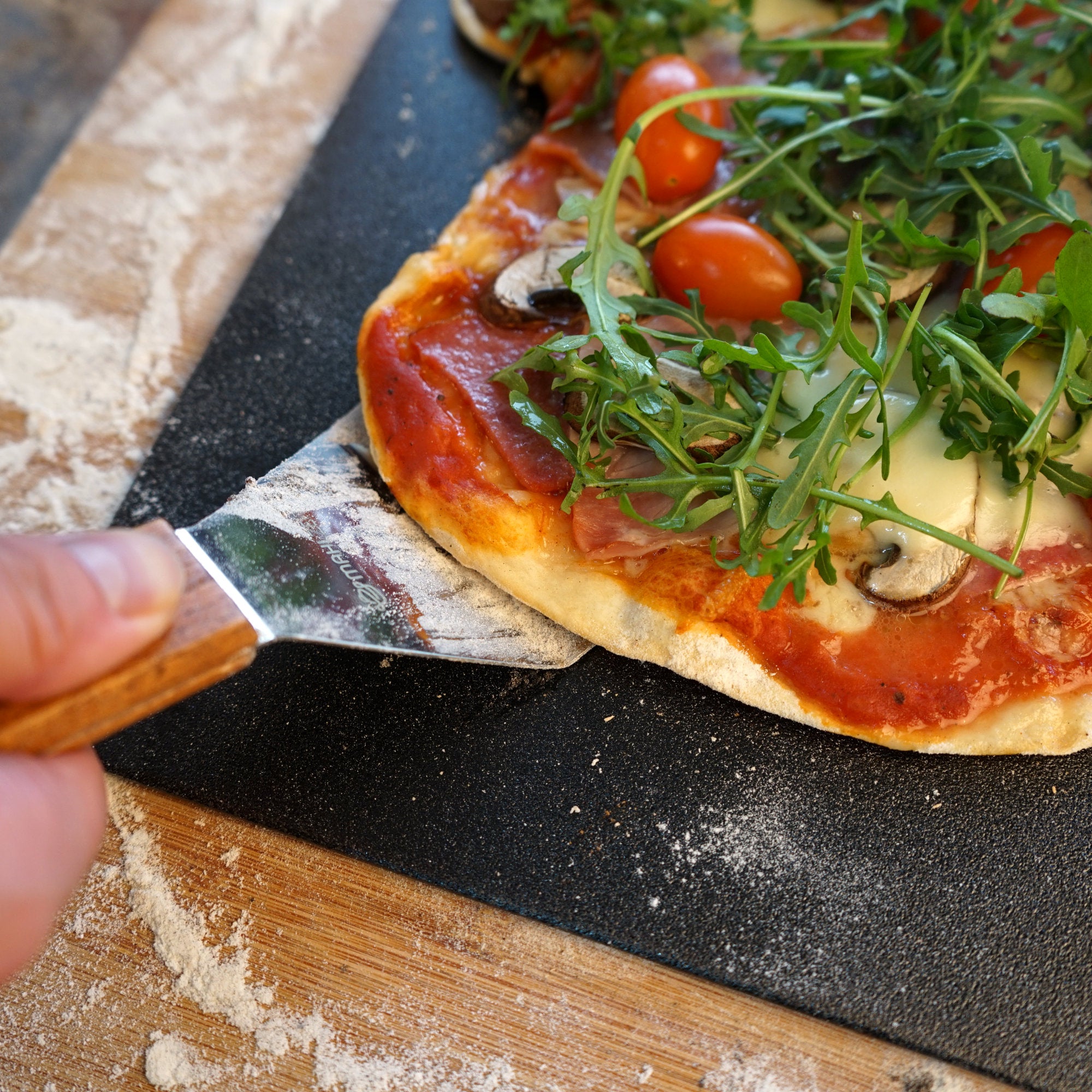 Ensemble à pizza 4 pièces, pierre à pizza Ø 38, pelle à pizza, rouleau à pizza et spatule inclus