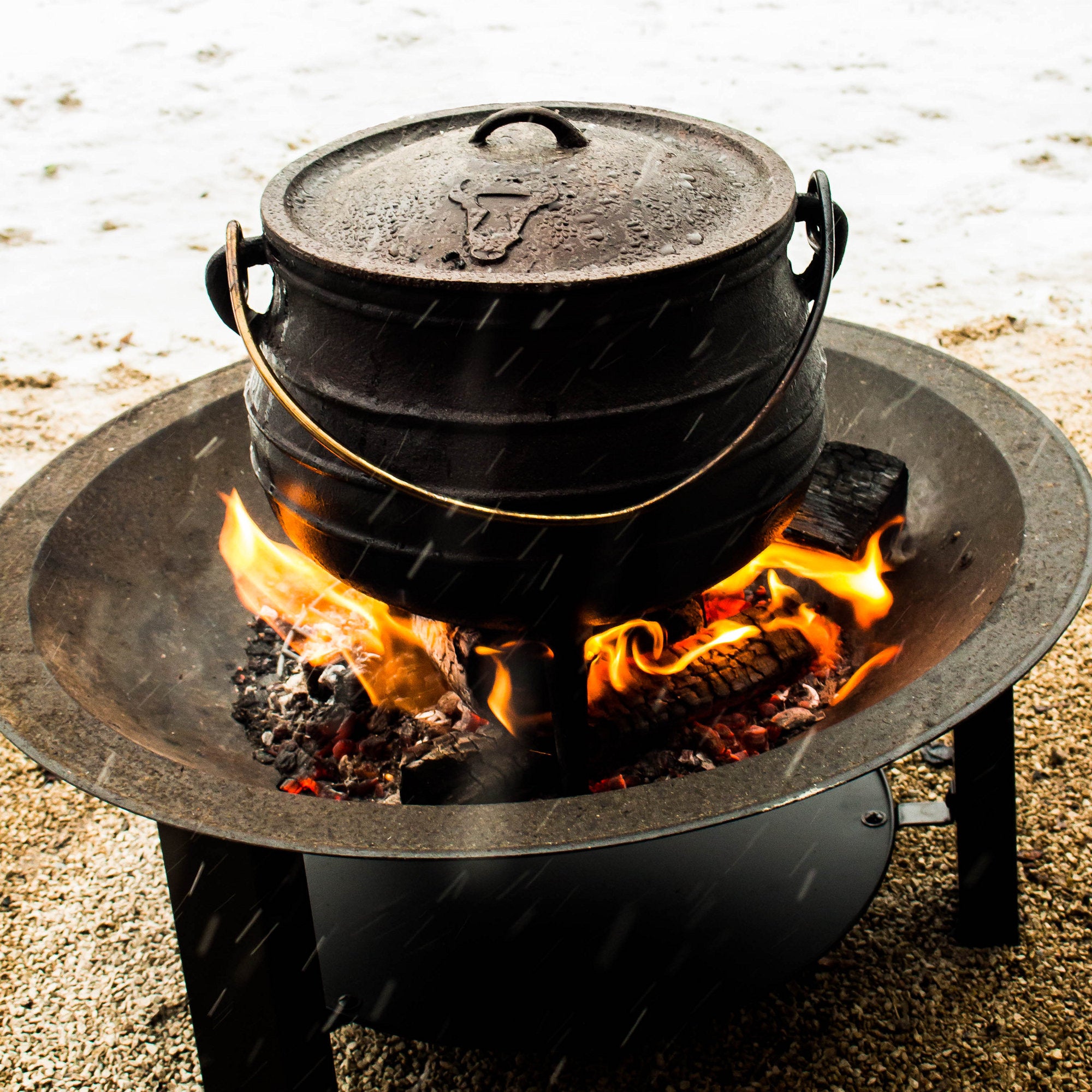 Potjie, South African cooking pot, cast iron
