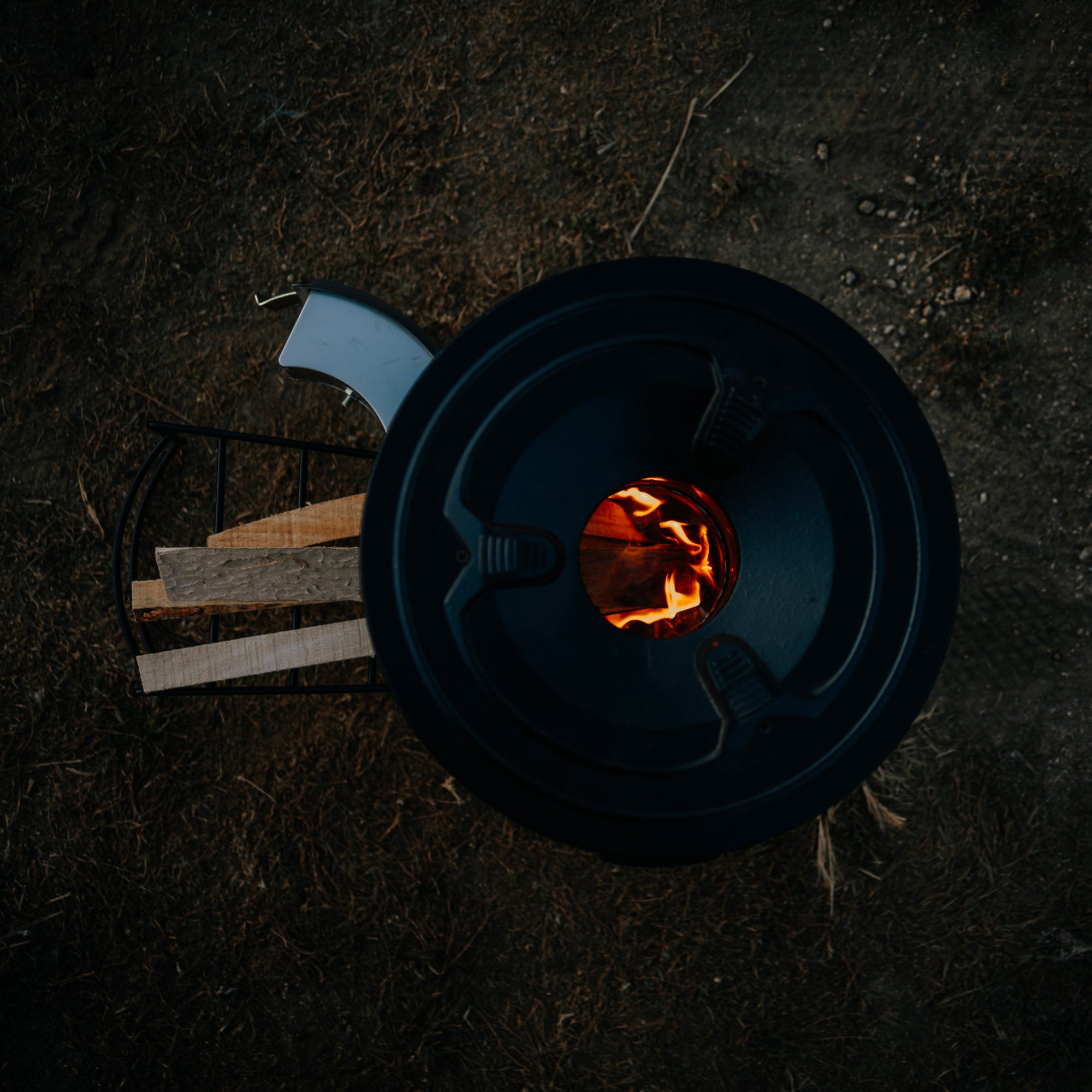 Réchaud à fusée « RAKETE #2 », en acier inoxydable, pour cocotte en fonte.