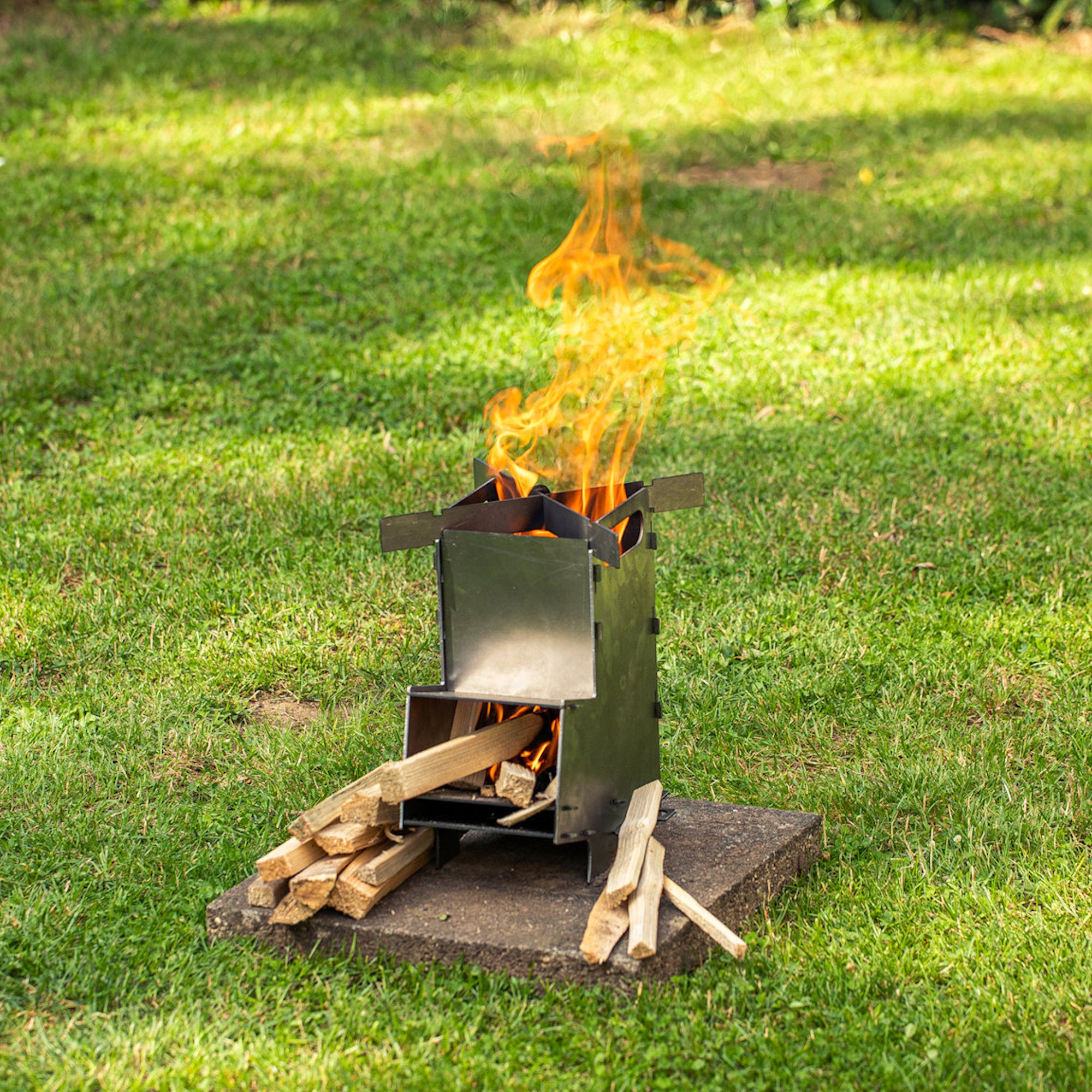 Réchaud à fusée « RAKETE n° 5 », système de branchement pour réchaud à fusée
