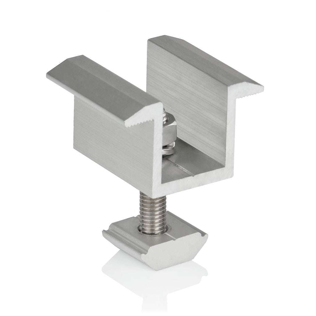 Mounting bracket for solar panel, rail with mid clamps