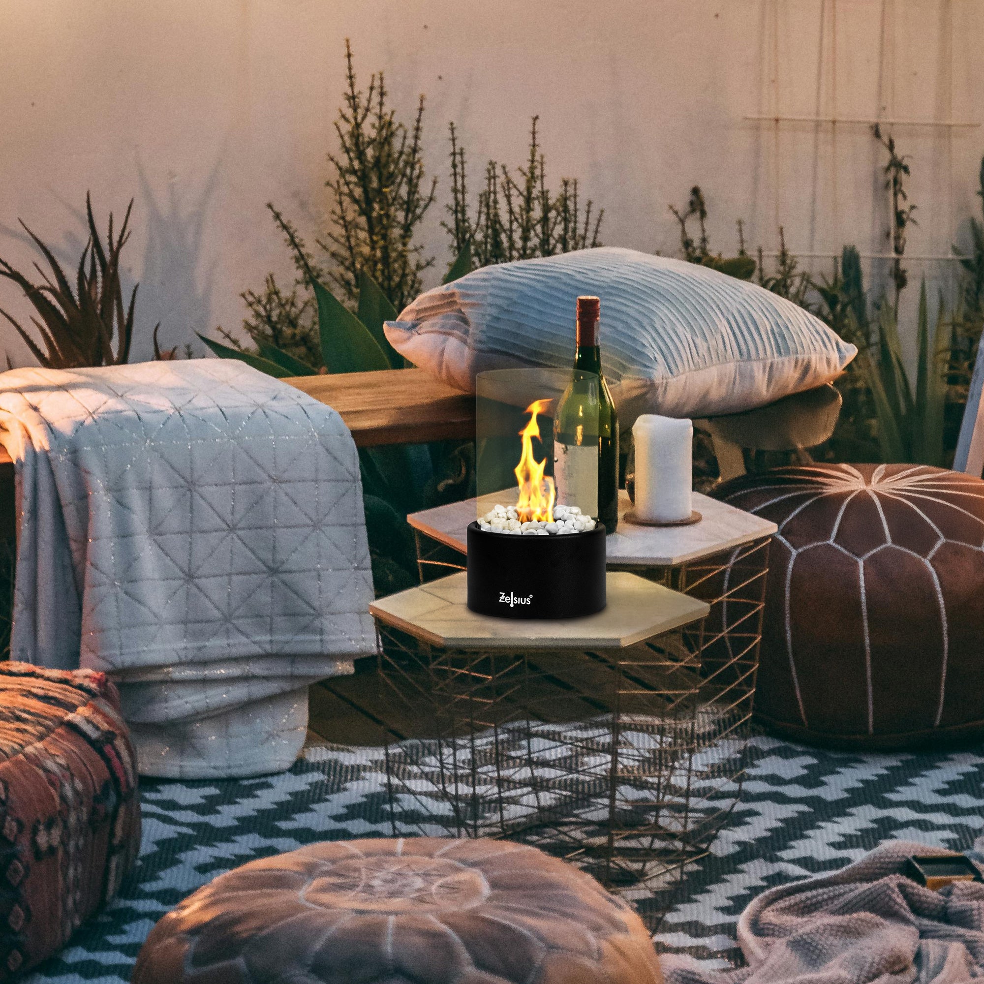 Tabletop fireplace, Ø 16.5 x 27 cm, black