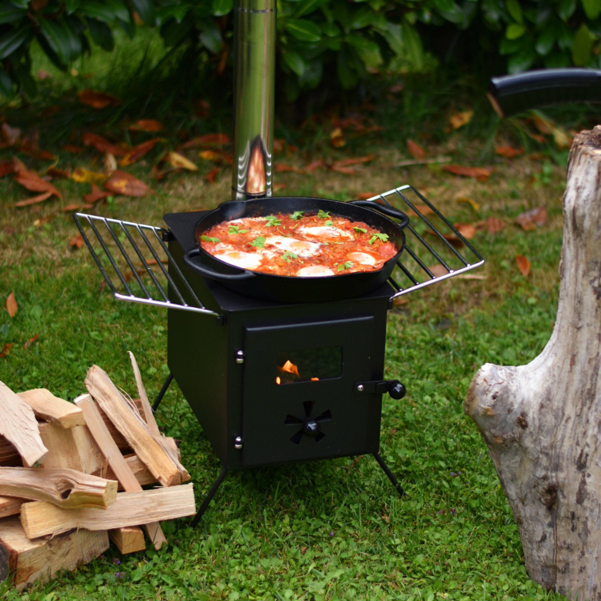Tent stove, 54.5 x 38.5 x 259.5 cm